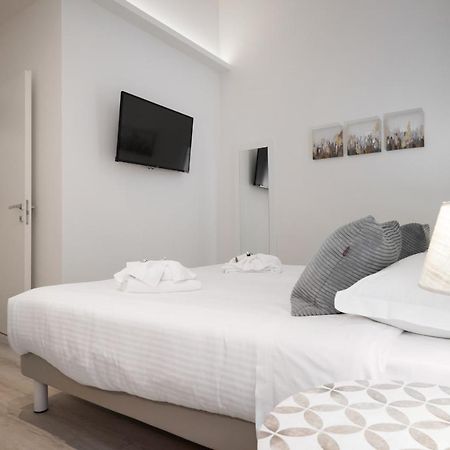 Duomo Apartment เวโรนา ภายนอก รูปภาพ